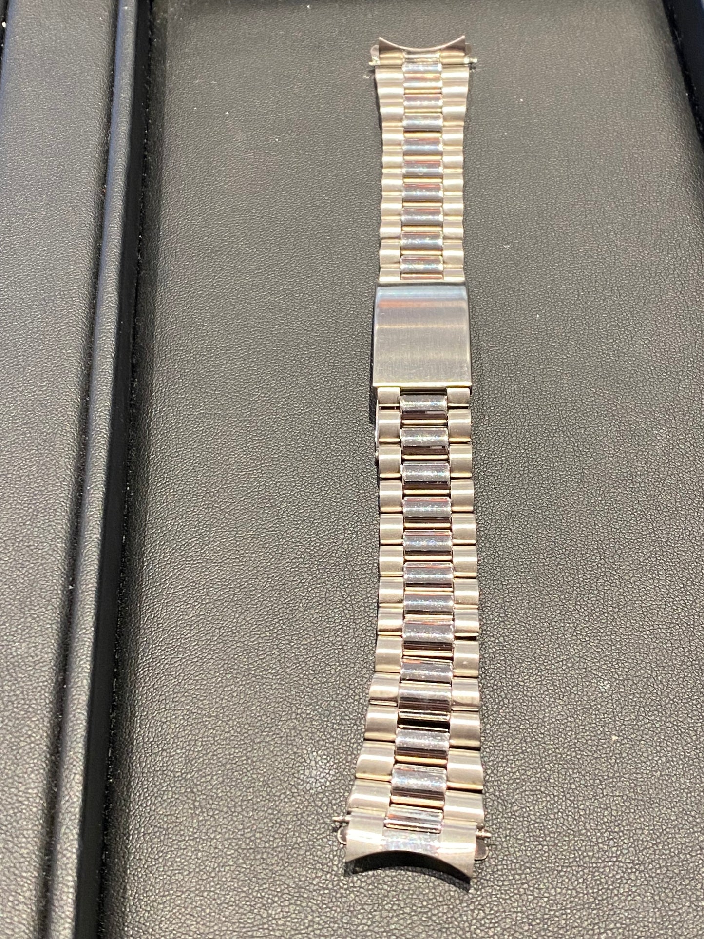Steel Curved End Bracelet Strap 20mm