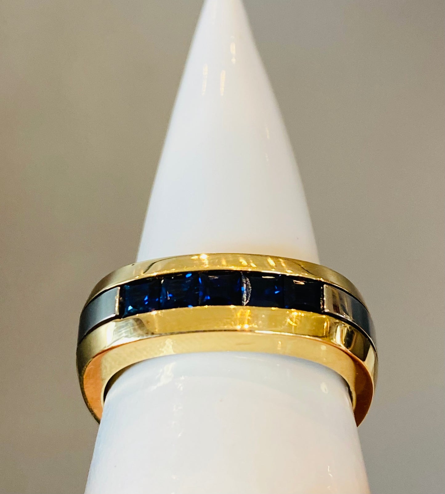 18K Yellow and White Gold Sapphire Band PC SAPH .95TW