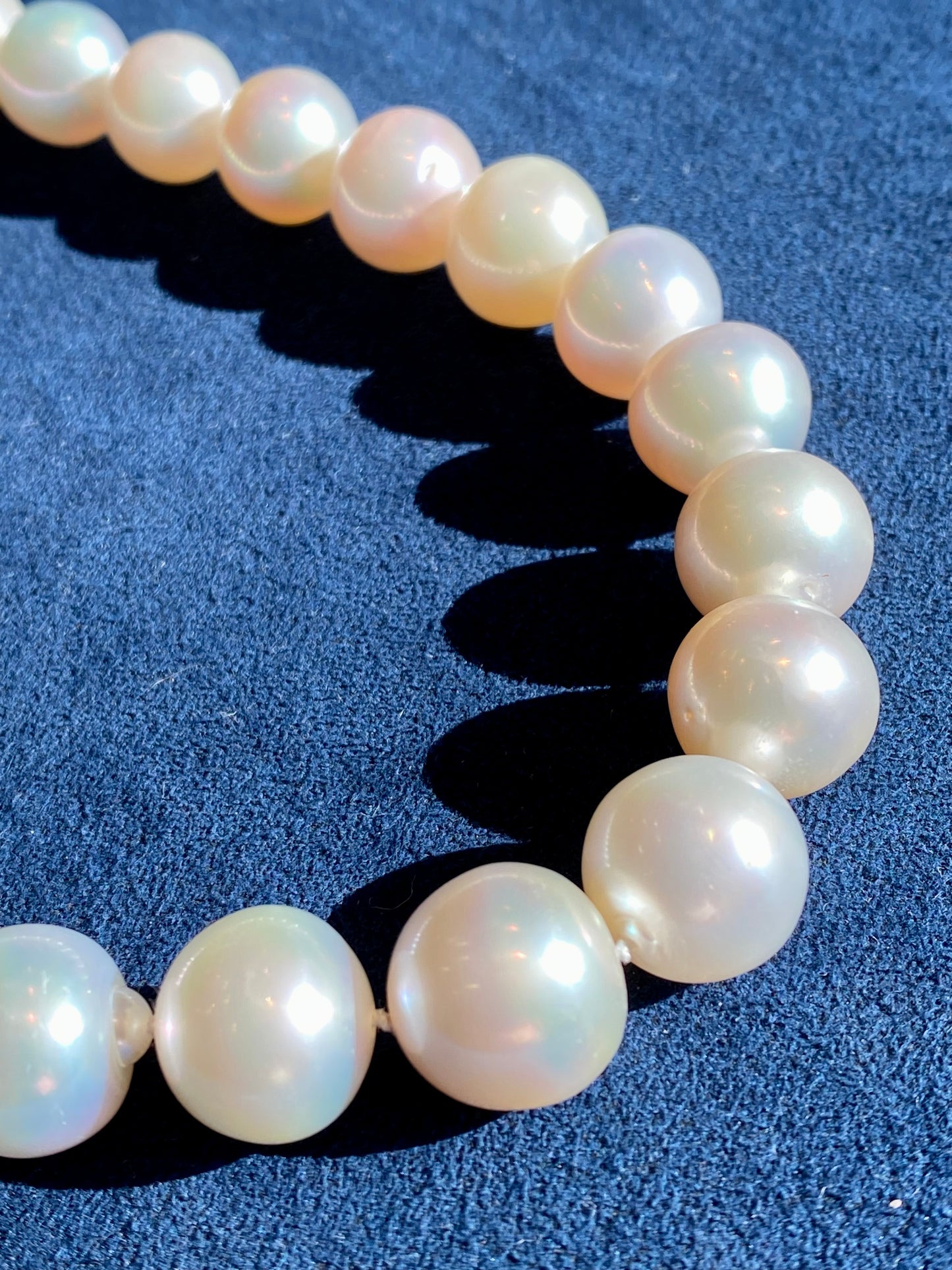 Pinkish White South Sea Pearl Necklace