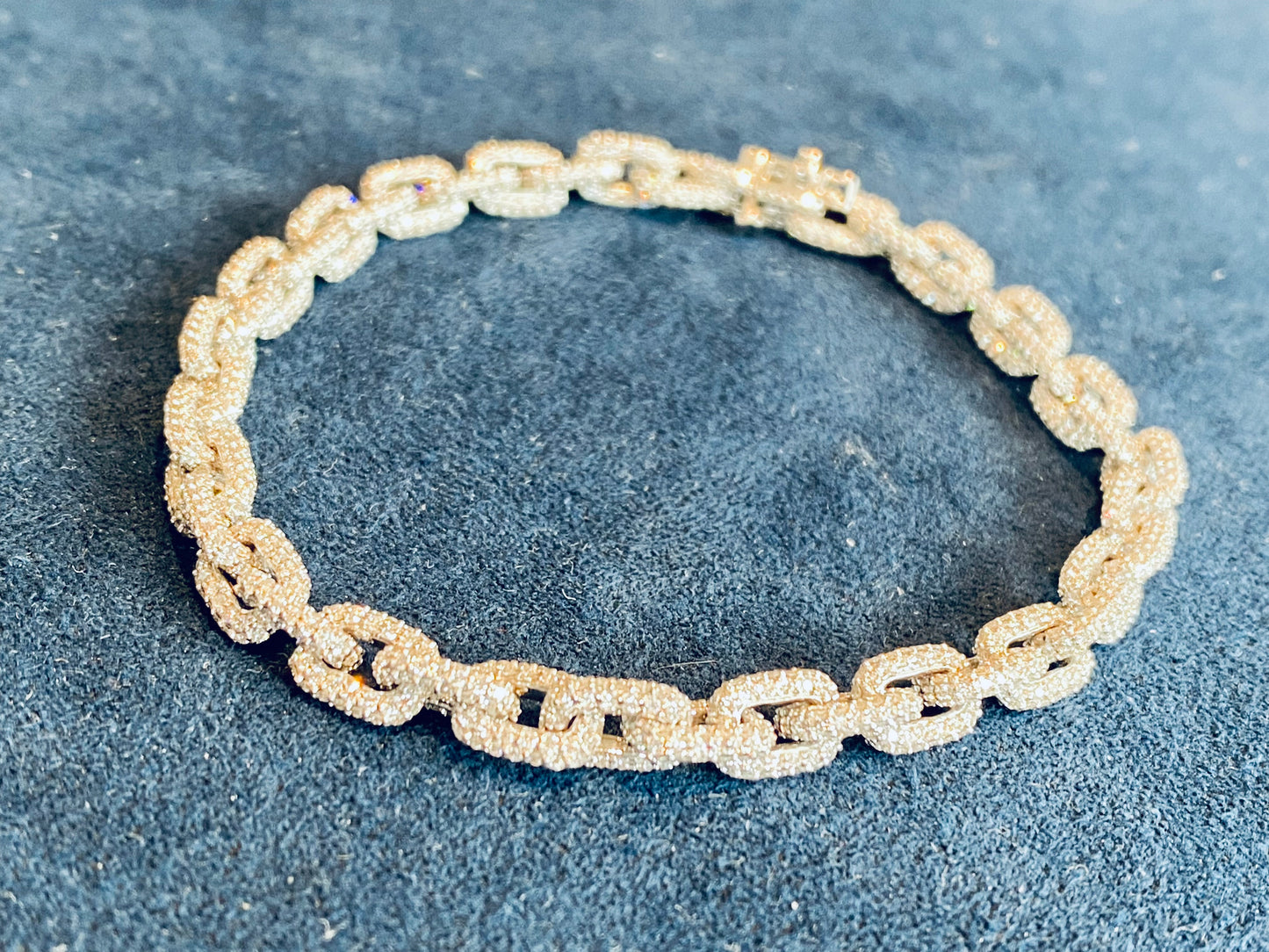 18KW 7.56ctw Pave Diamond Open Link Bracelet