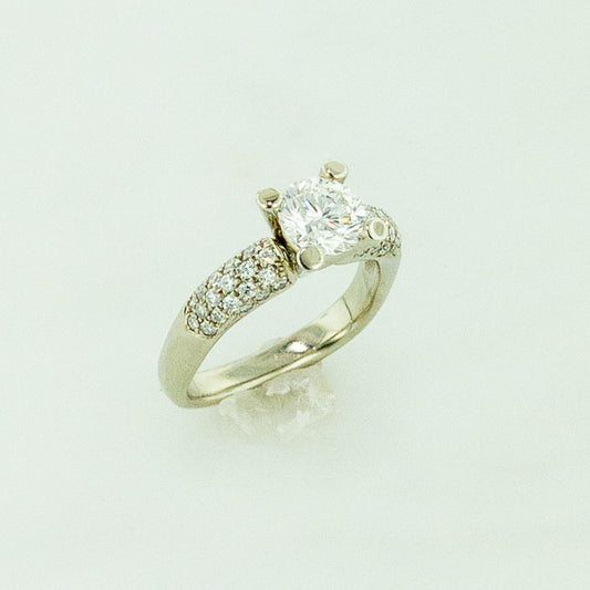 18KW Diamond Ring with Pave Band