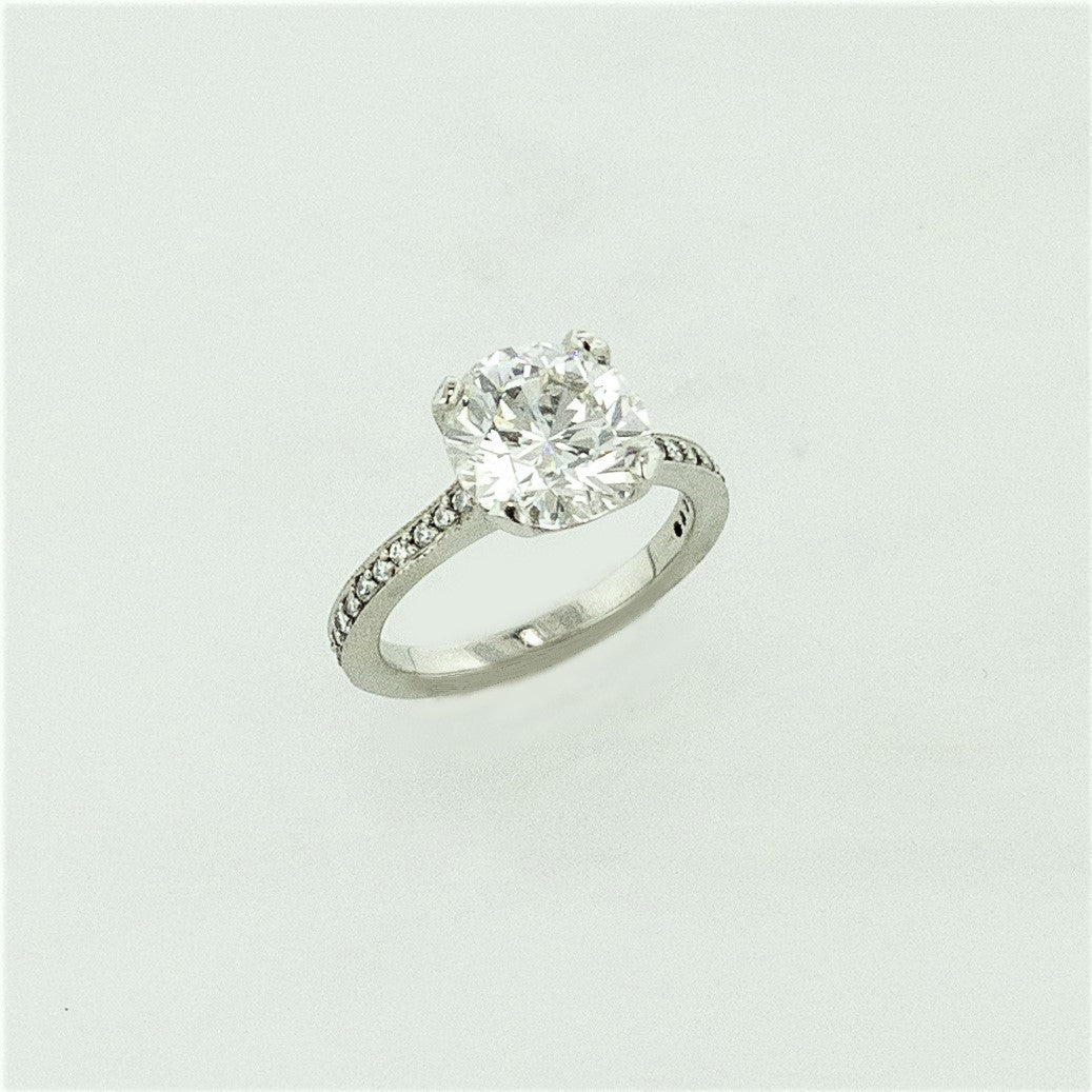 18KW Round Brilliant Diamond Ring w/ Diamond Accents