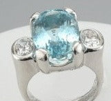 18KW AQUAMARINE RING