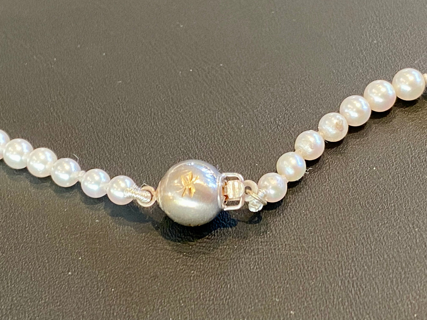 14KW/KY GRADUATED CULTERED PEARL NECKLACE
