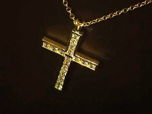 18KY Large Diamond Cross Necklace