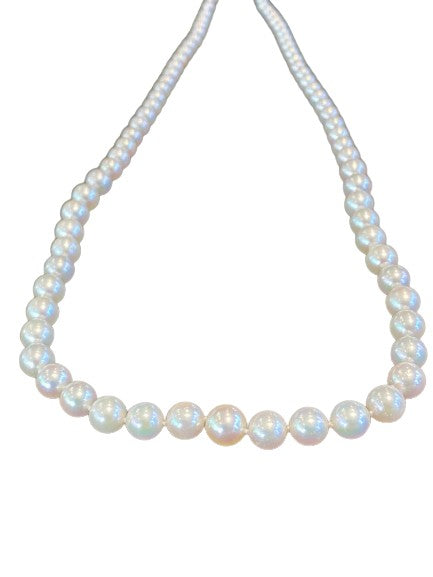 14KW/KY GRADUATED CULTERED PEARL NECKLACE