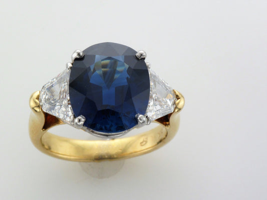 18KY/Platinum Sapphire Diamond Ring