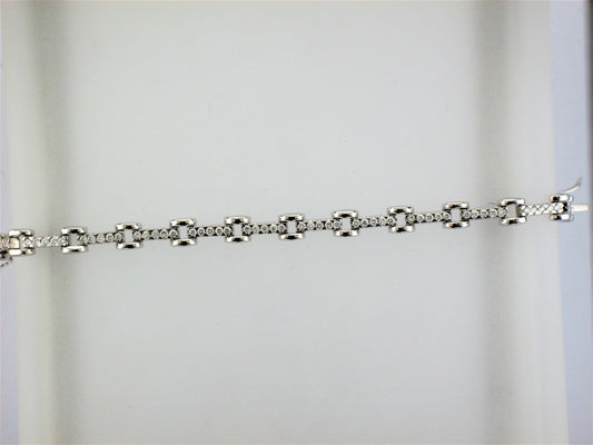 18KW Diamond Bracelet